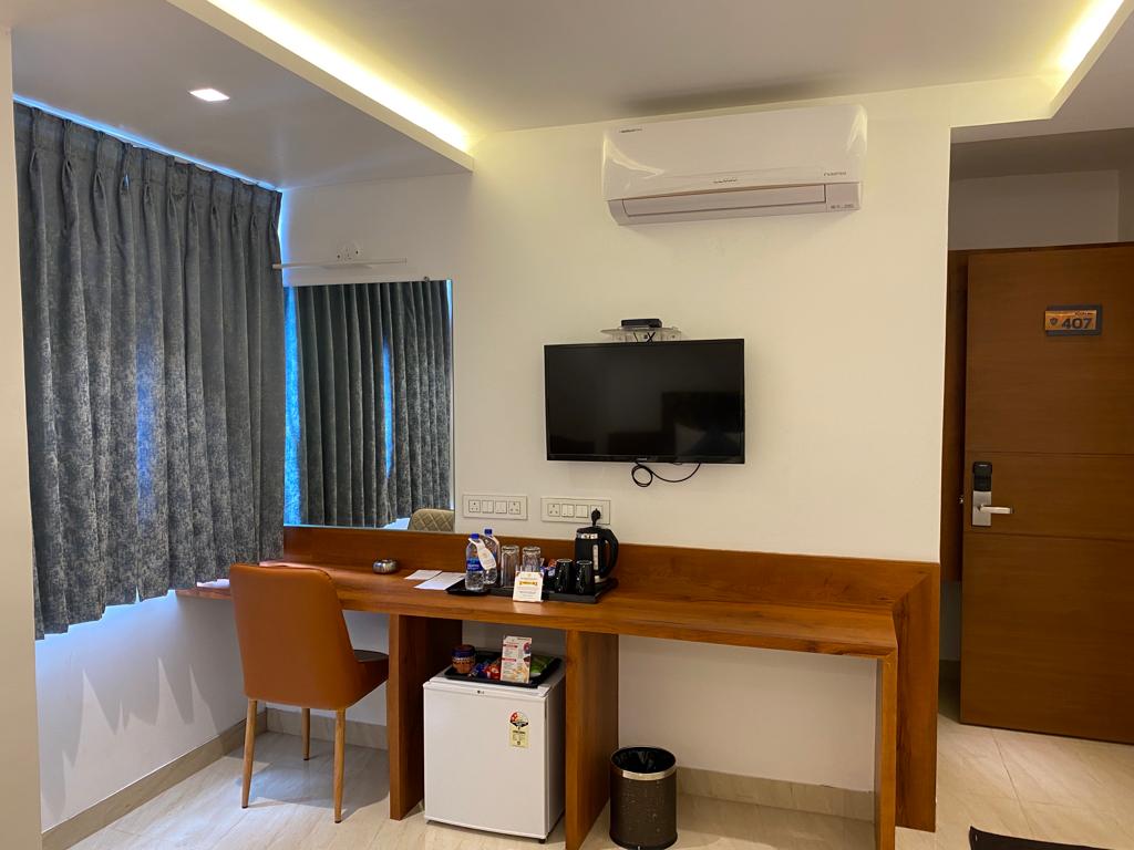 Room Image 3